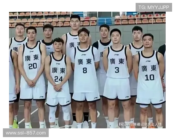 全运会男子成年组篮球赛揭幕,广东队主场迎战辽宁队 全运会男子成年组篮球赛揭幕,广东队主场迎战辽宁队