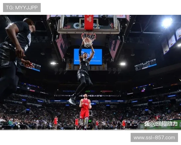 文班亚马复出助马刺止连败，约翰逊27分高效