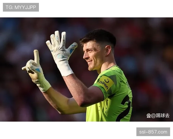 欧足联研讨会讨论新规,拟限制门将手抛球-开大脚时间以鼓励快发反击